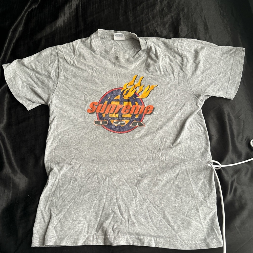 Supreme fire USA tee